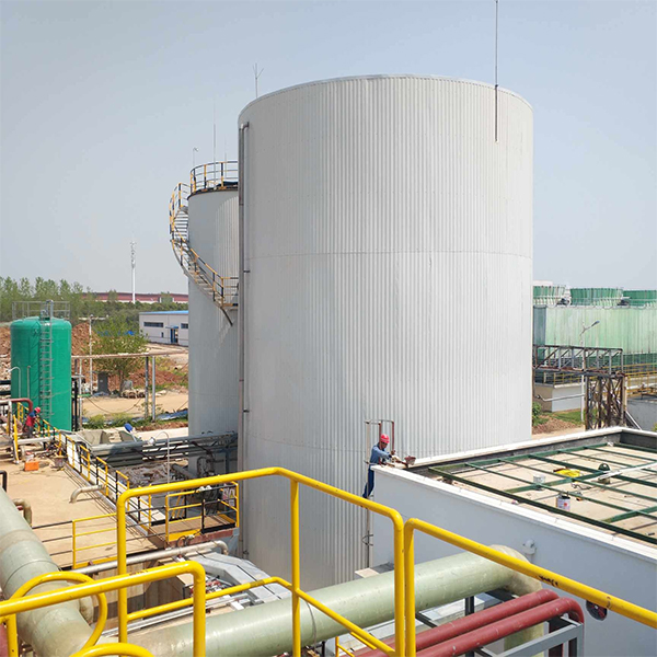 Нефтяные резервуары, резервуары для воды, криогенные резервуары для хранения CO2 и другие резервуары для нестандартных сред.2